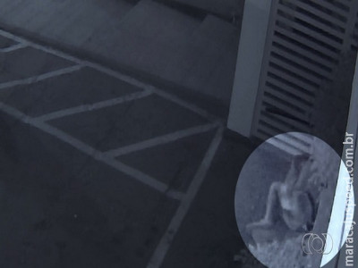 Criminoso finge até dormir em calçada para furtar clínica