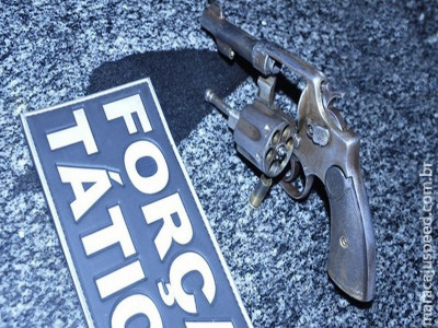 Homem suspeito de assalto é esfaqueado por pai de vítima