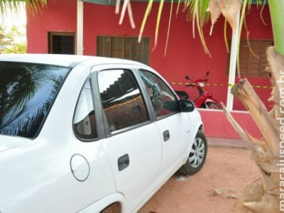 Detento deixa presídio e é executado a tiros dentro de carro