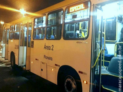 Menina de 14 anos é baleada dentro de ônibus durante assalto