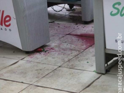 Relojoaria e supermercados são assaltados em menos de 3 horas