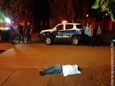 Jovem é assassinado a tiros no Estrela Porã