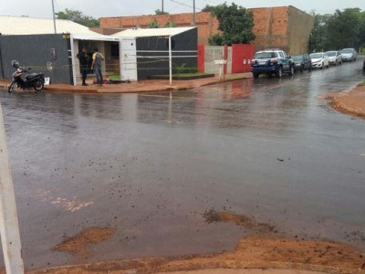 Suspeito de assalto, homem morre baleado em Campo Grande