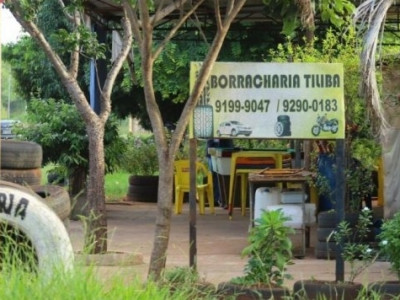 Atirador em motocicleta executa homem com mais de 30 tiros