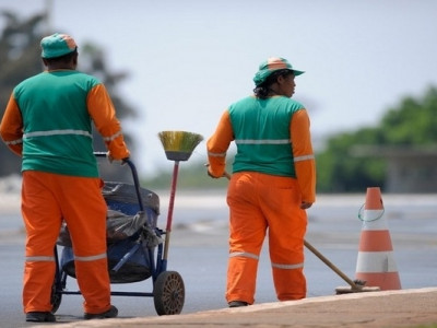 Comissão votará projeto que regulamenta profissão de gari