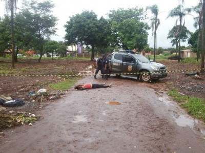 JOVEM E EXECUTADA DE FORMA VIOLENTA E CRUEL NA FRONTEIRA