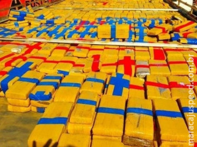 Homem é preso com 800 kg de maconha e quatro espingardas