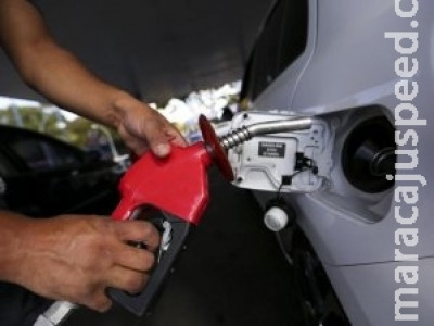 Petrobras reduz preço da gasolina pela quinta vez consecutiva