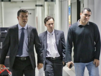 Testemunhas depõem contra PM preso por atrapalhar investigação