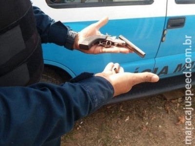 Adolescente cava buraco, foge de Unei, atira em PM e acaba morto