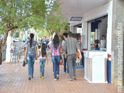 Desemprego tem queda no Estado, mas desânimo domina o mercado