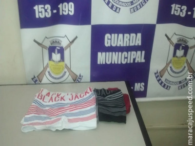 Adolescentes de 13 e 14 anos são apreendidos furtando cuecas