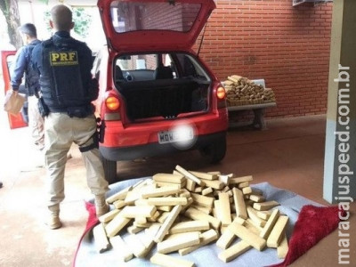 PRF prende condutor com 160 quilos de maconha