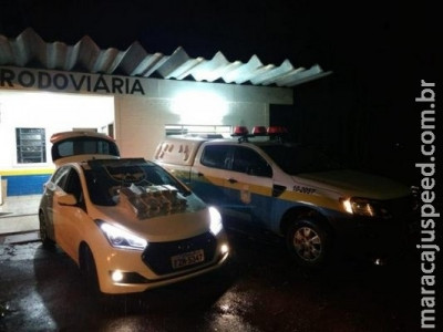 Preso com 37 quilos de cocaína, homem tenta se matar em viatura
