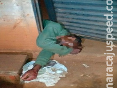 Entalado em porta, ladrão cai no sono e vai preso pela polícia