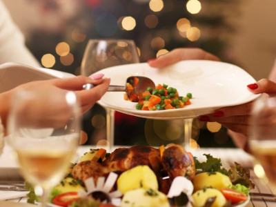 Como evitar a intoxicação alimentar nas festas de fim de ano
