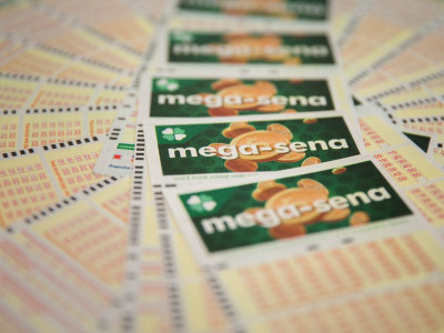 Mega-Sena pode pagar prêmio de R$ 50 milhões nesta quinta-feira