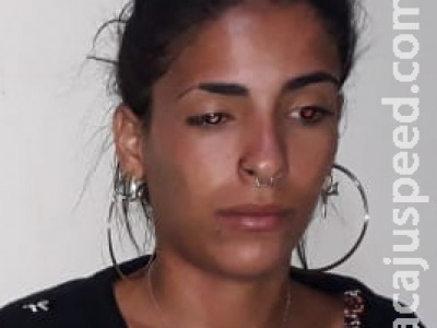 DOF prende mulher transportando droga em ônibus