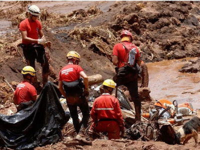  Exames em 4 bombeiros de Brumadinho detectam metais