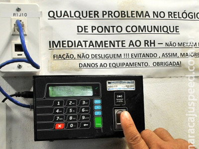Governo pretende economizar R$ 20 milhões com jornada de 8h