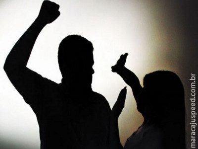 Grupos para homens reduzem reincidência de violência doméstica