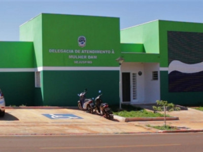  Homens são presos após ficarem mais de 10h em motel com menores