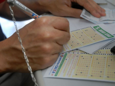 Mega-Sena pode pagar neste sábado prêmio de R$ 32 milhões