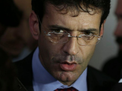 Ministro do Turismo quer reduzir o preço das passagens aéreas