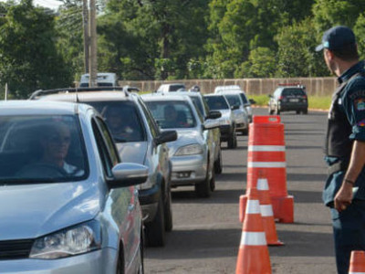 MS teve mais de mil motoristas multados por dia em março