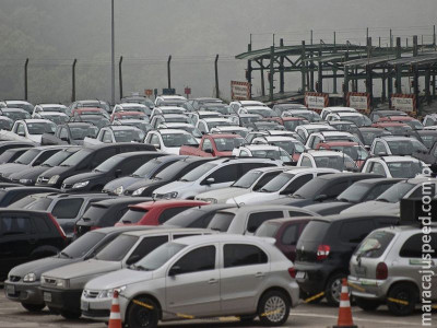 Produção de veículos tem queda de 10% em março, mostra Anfavea