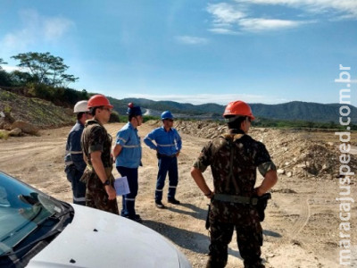 Exército fiscaliza comercialização de produtos explosivos