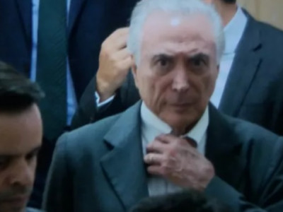 Temer passa 1º noite preso na sede da PF em SP