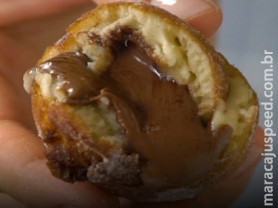 Bolinho de Chuva Recheado com creme de avelã