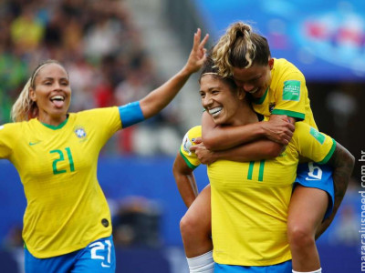 Resultados favorecem e Brasil está com um pé nas oitavas