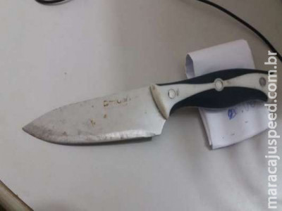 Jovem é preso após facada no próprio irmão