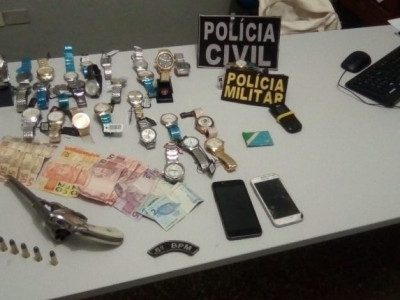 Polícia prende jovens responsáveis por roubar joalheria em MS