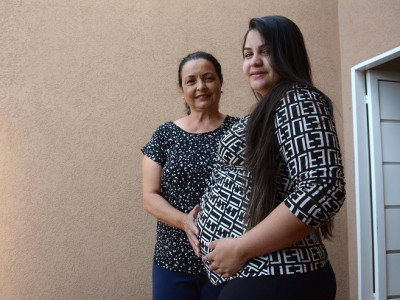 Primeira bebê nascida por meio de inseminação em MS agora é mãe