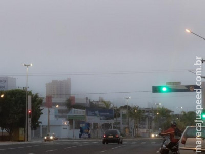 Sexta-feira amanhece com nevoeiro e máxima não passará dos 26°C 