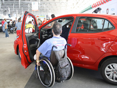 Vendas de carros para pessoas com deficiência cresce 41% em 2018