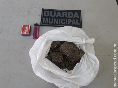 Homem é preso com maconha na região central