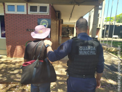 Foragido da Justiça é preso na praça Antônio Alves Duarte