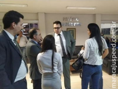 Suplentes de vereadores afastados após prisão reassumem hoje