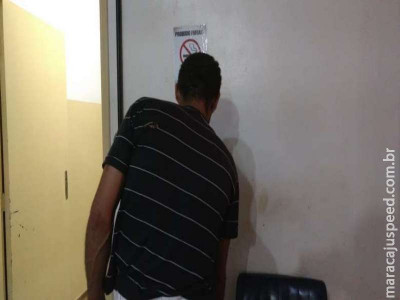 Homem é preso suspeito de furtar celular de vizinha