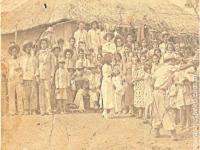 Ator se especializa em pesquisar árvores genealógicas