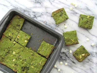 Receita de Brownie de Matcha com Chocolate Branco