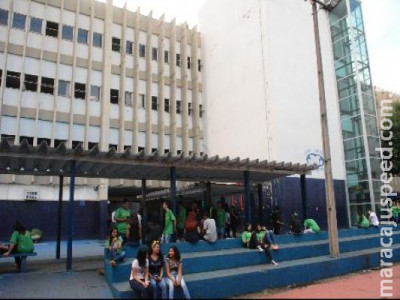 Estado mantém aulas, mas pode rever decisão