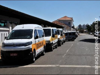 Em meio à ameaça de consórcio, vereador propõe uso de vans 