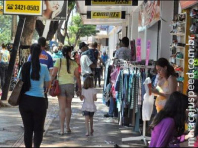 Dourados reduz horário de funcionamento do comércio