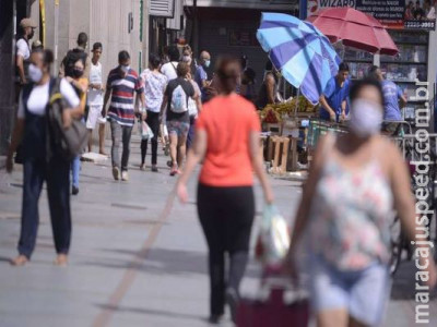 Brasil tem 12,2 milhões de pessoas sem trabalho, segundo IBGE