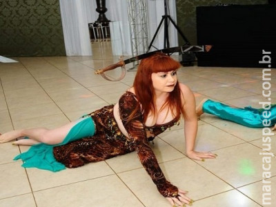 Dança do ventre valoriza a figura da mulher, diz servidora